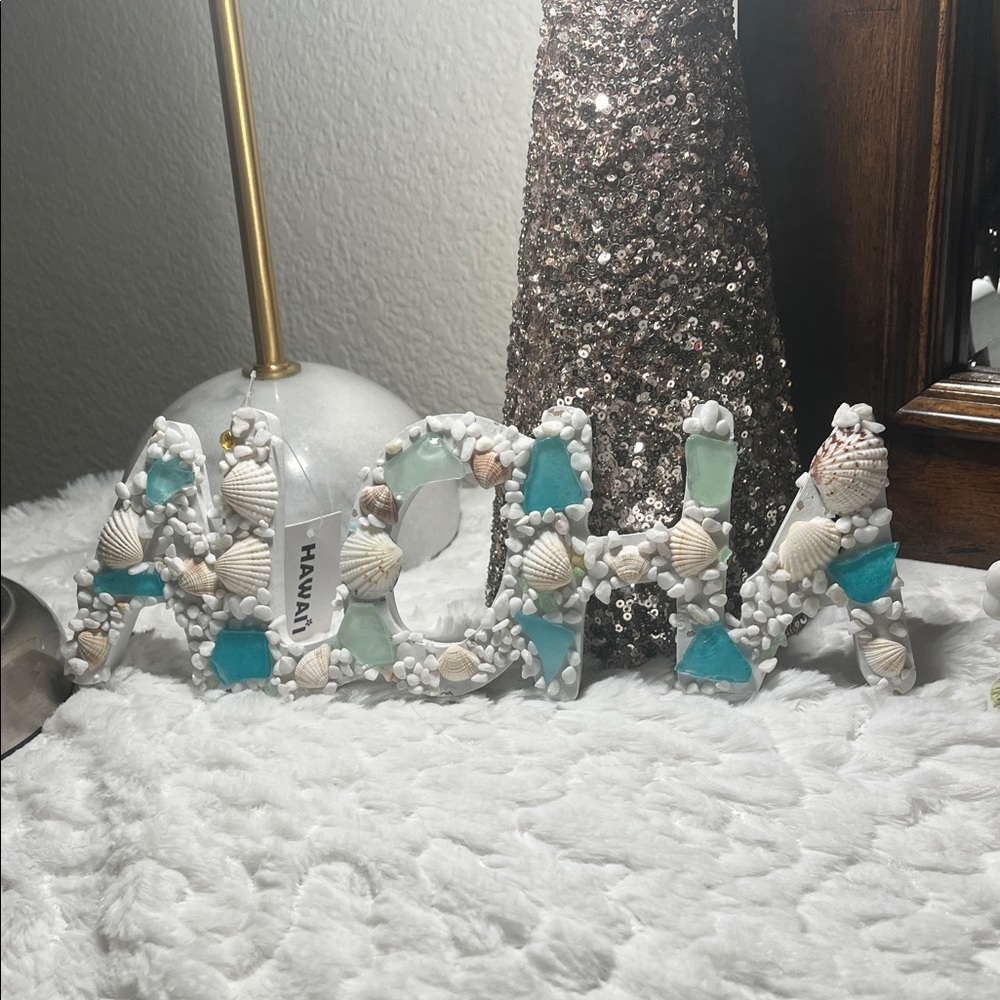 Aloha Seashell and Glass Art Decor